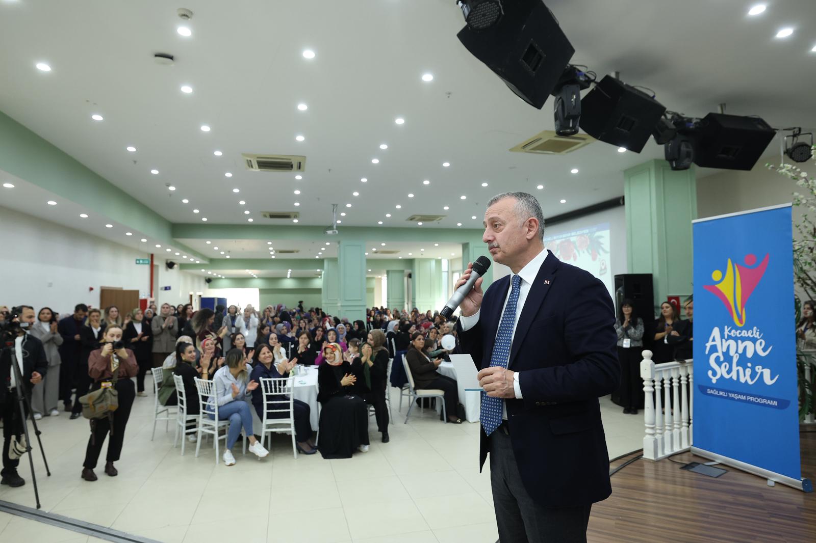 Büyükakın, İlham Veren Kadınlarla Buluştu “Kadın Mutlu Olursa Toplum Da Mutlu Olur” (2)