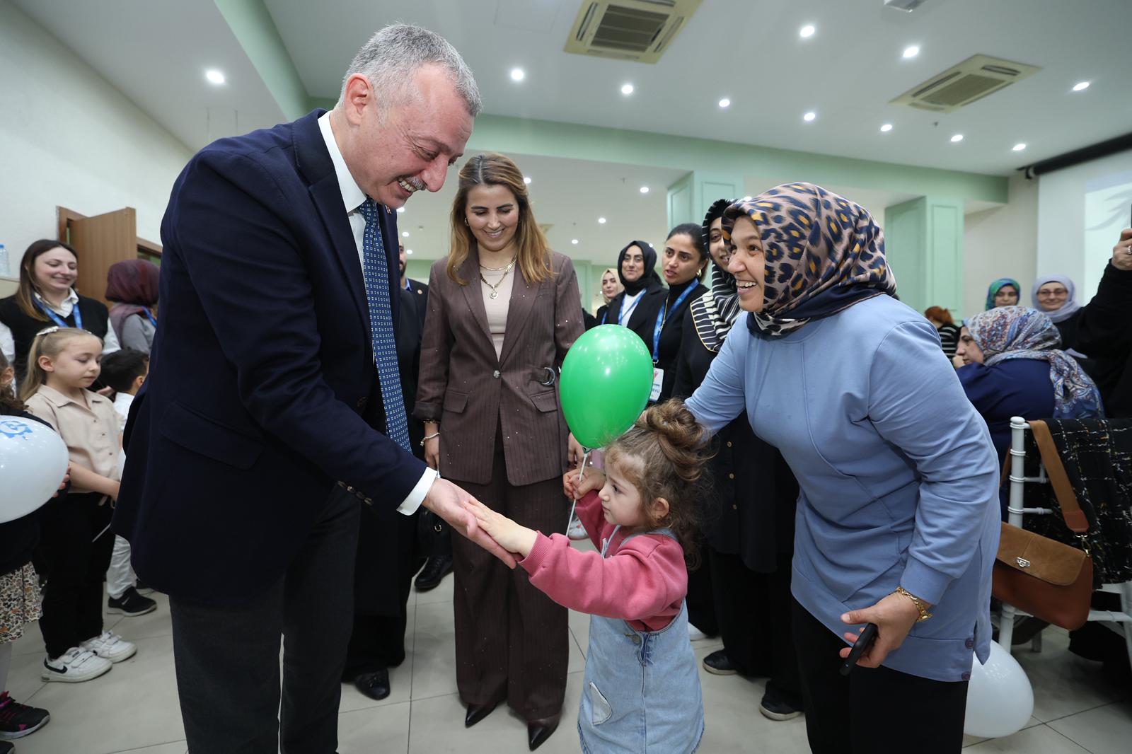 Büyükakın, İlham Veren Kadınlarla Buluştu “Kadın Mutlu Olursa Toplum Da Mutlu Olur” (5)