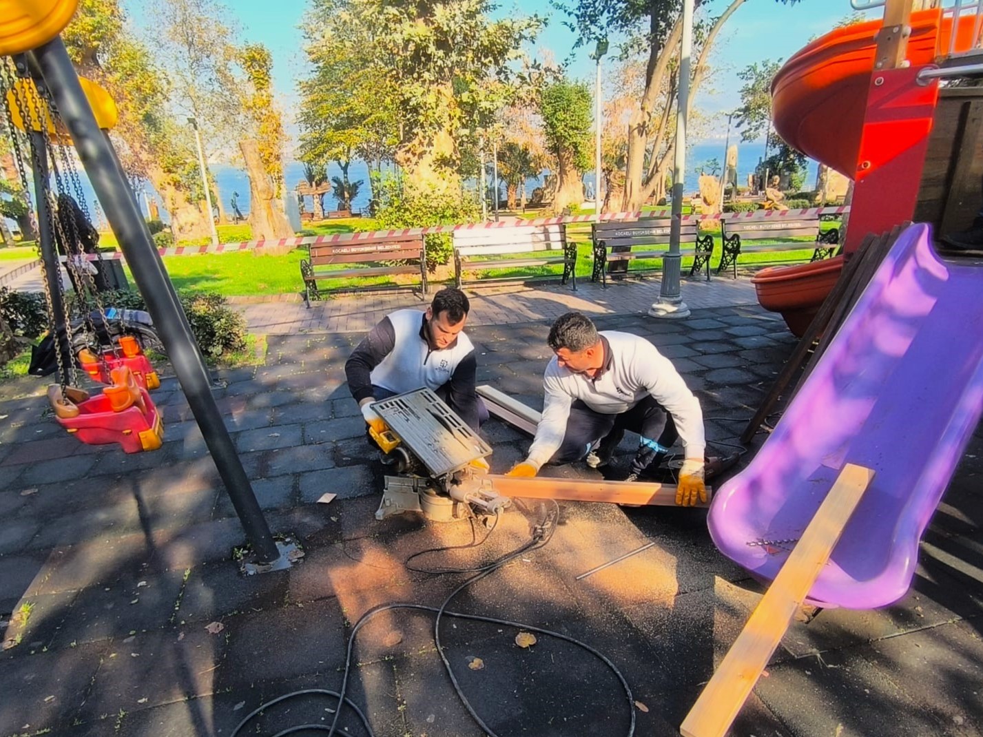 Büyükşehir'den Oyun Gruplarına Düzenli Bakım (10)