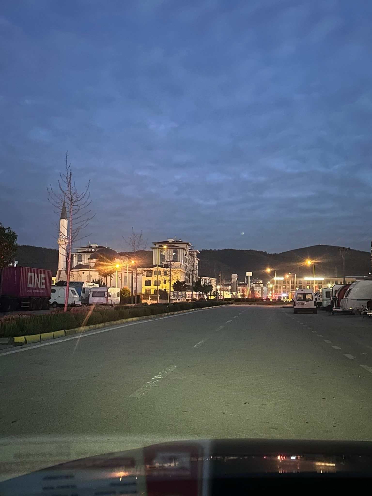 Chp’li Arslan’dan Karanlıkta Eğitim Tepkisi “Bu İhmal Çocuklarımızın Hakkı Mı” 2