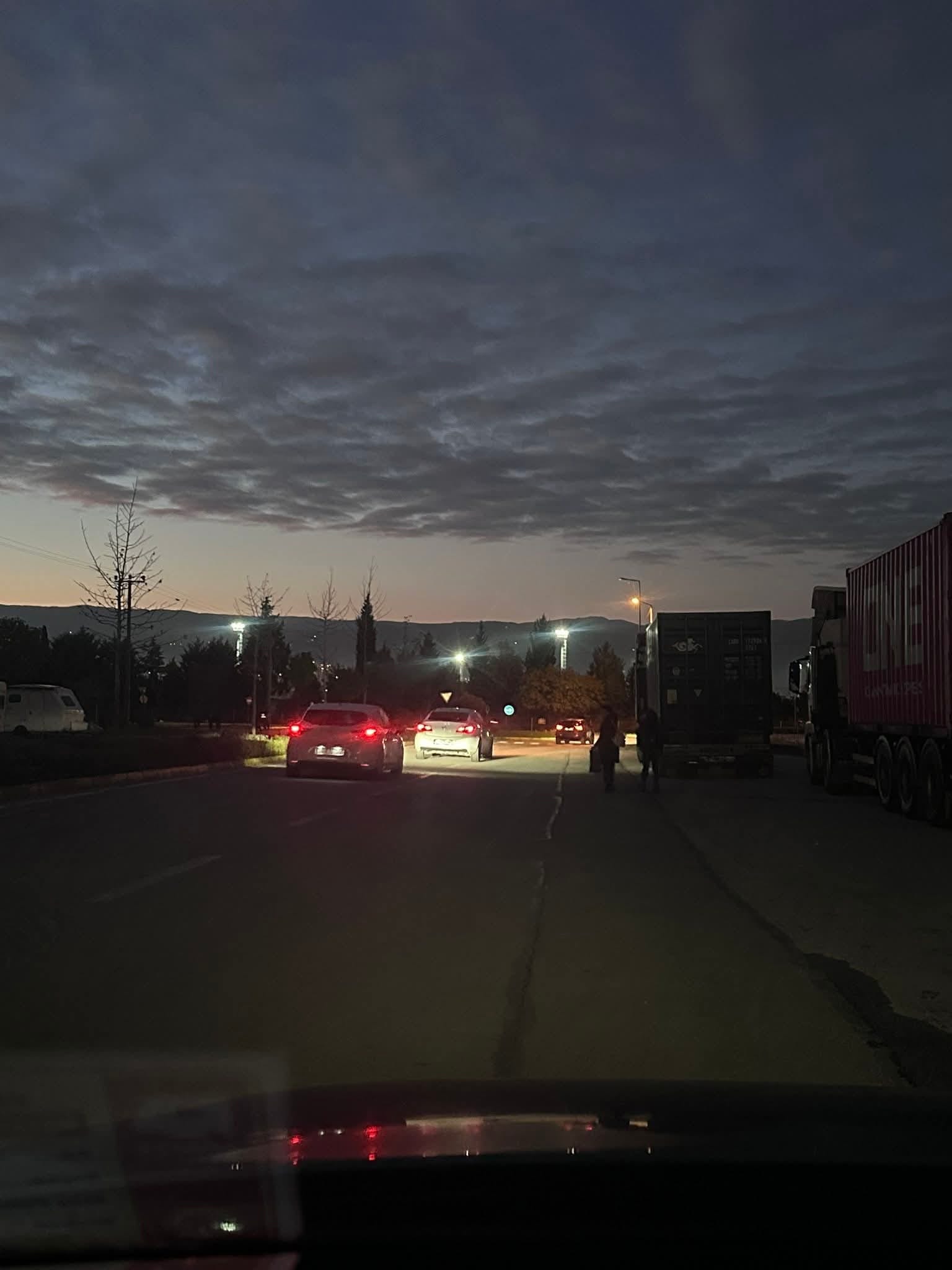 Chp’li Arslan’dan Karanlıkta Eğitim Tepkisi “Bu İhmal Çocuklarımızın Hakkı Mı” 3