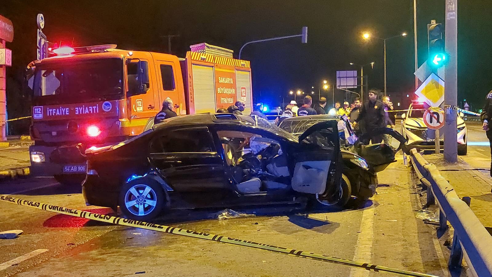 D 100'De Feci Kaza! 04