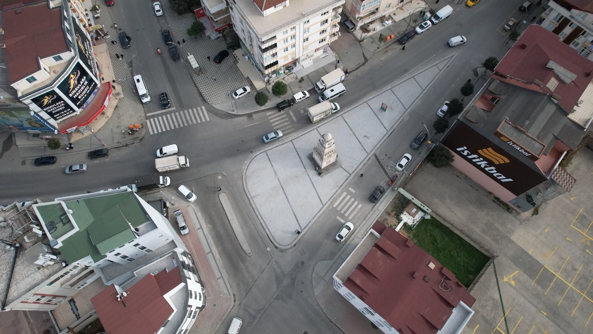 Darıca Aşıroğlu Caddesi