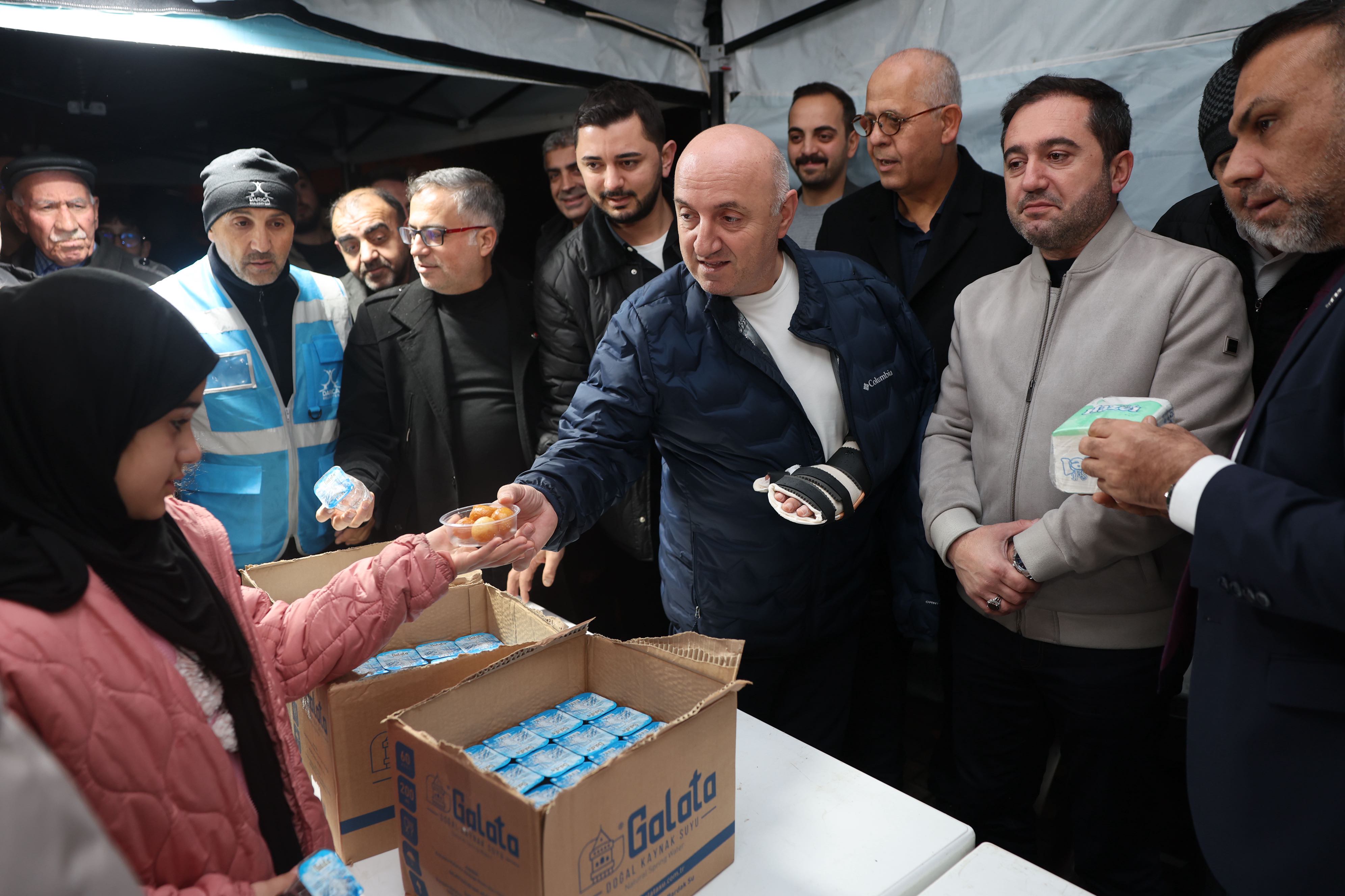 Darıca Belediyesi Regaip Kandili’nde Lokma Dağıttı 2