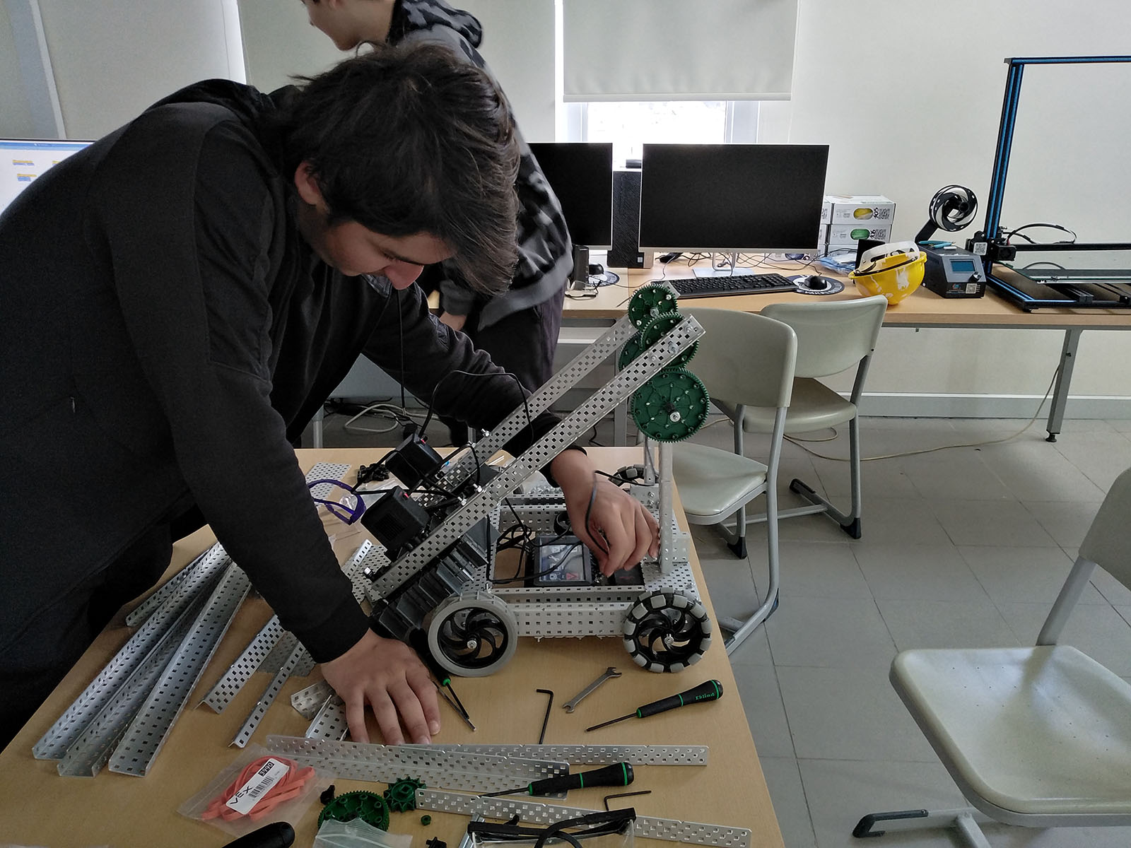 Darıca’da Vex Robot Yarışması Ile Geleceğin Mühendisleri Sahne Alıyor