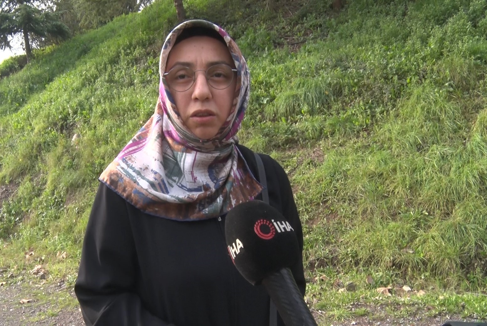 Derince’de Vatandaş İsyan Etti Sürü Halinde Geziyorlar, Çocuklara Saldırıyorlar! 03