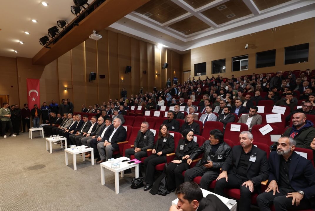 Dilovası Belediyesi Meclisi Yılın Son Toplantısını Gerçekleştirdi (4)