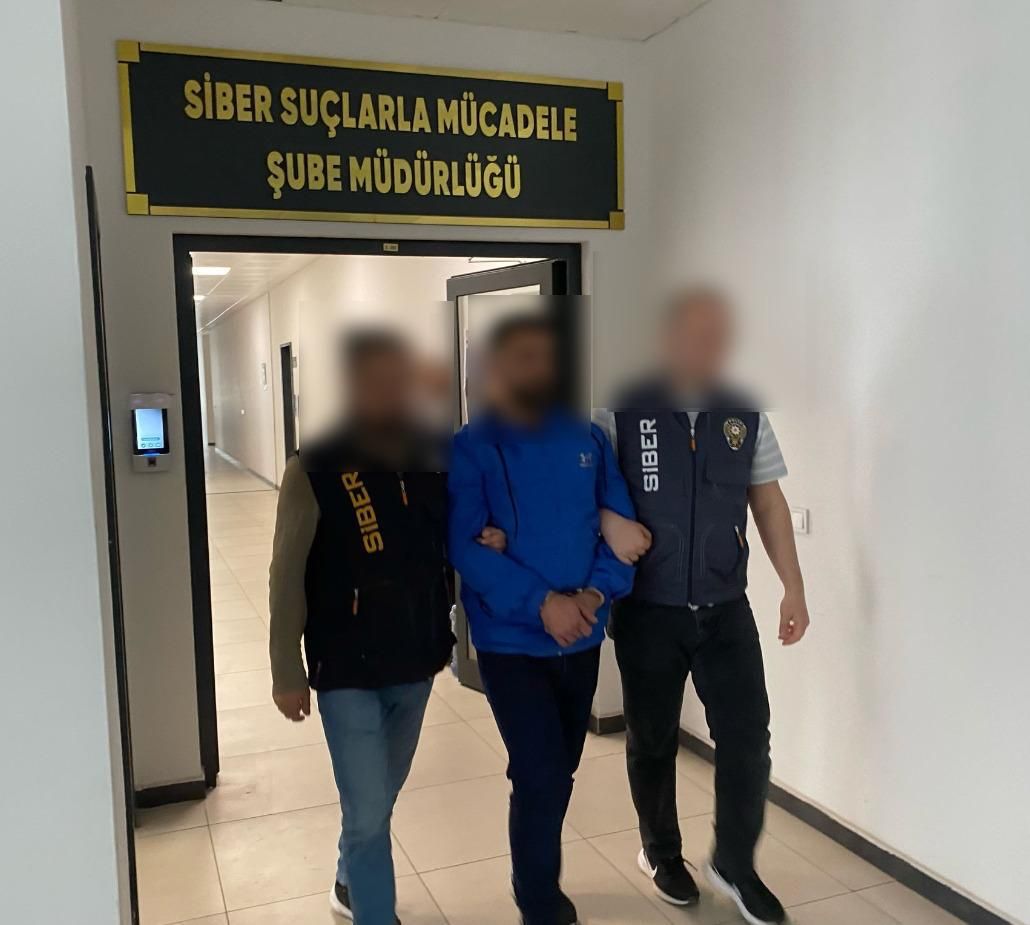 Dilovası Yangınında Hayatını Kaybedenlere Hakaret Eden 2 Şüpheli Tutuklandı! (1)