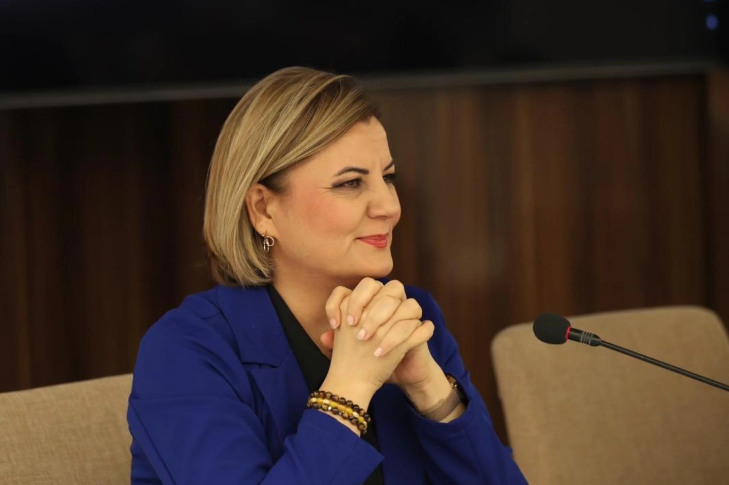 Fatma Baskan'dan Adaletsiz Pay Dagilimina Karsi Kanun Teklifi Önerisi (1)