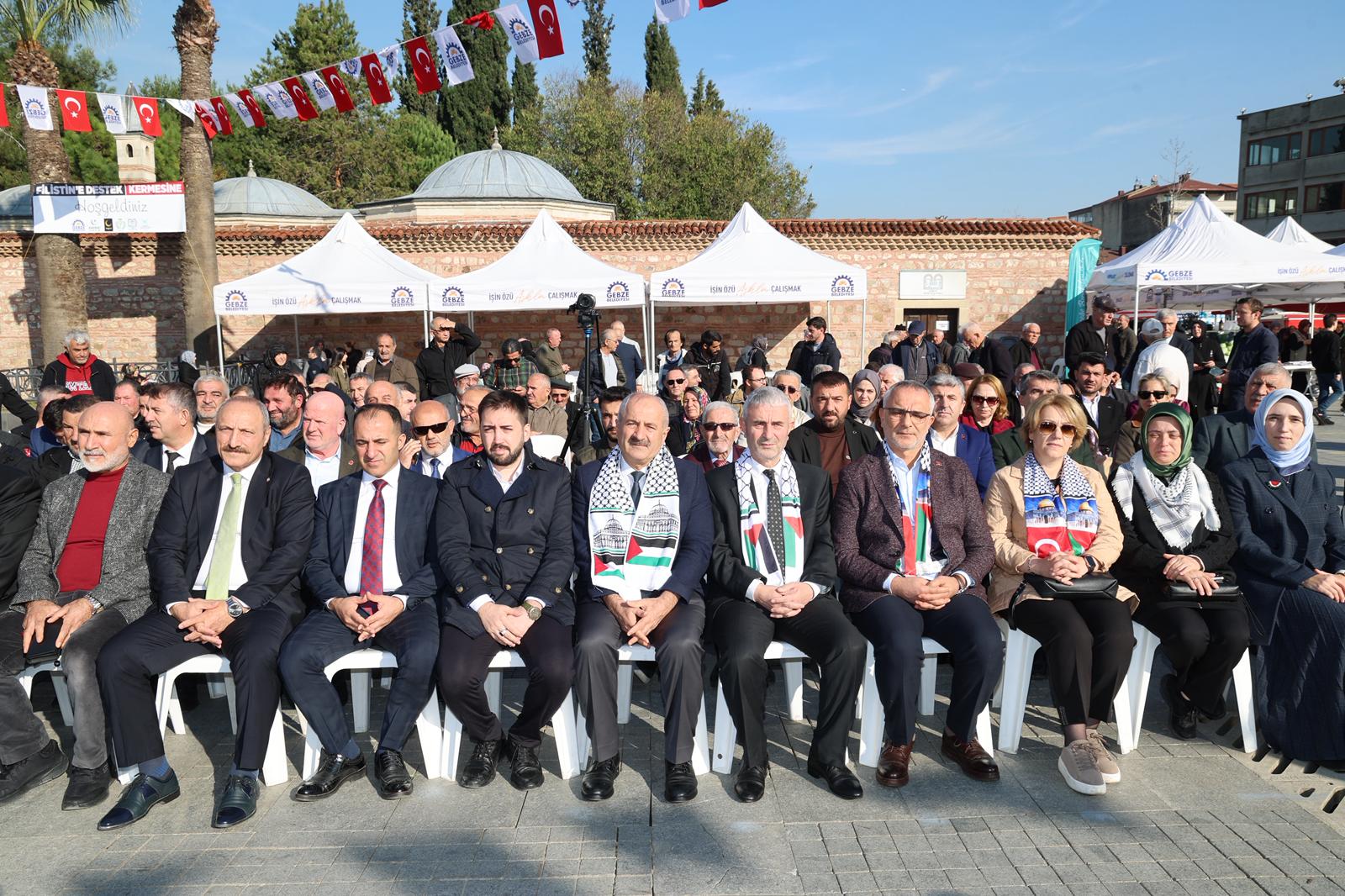 Gebze’de Filistin’e Destek Kermesi Yoğun İlgiyle Açıldı 1
