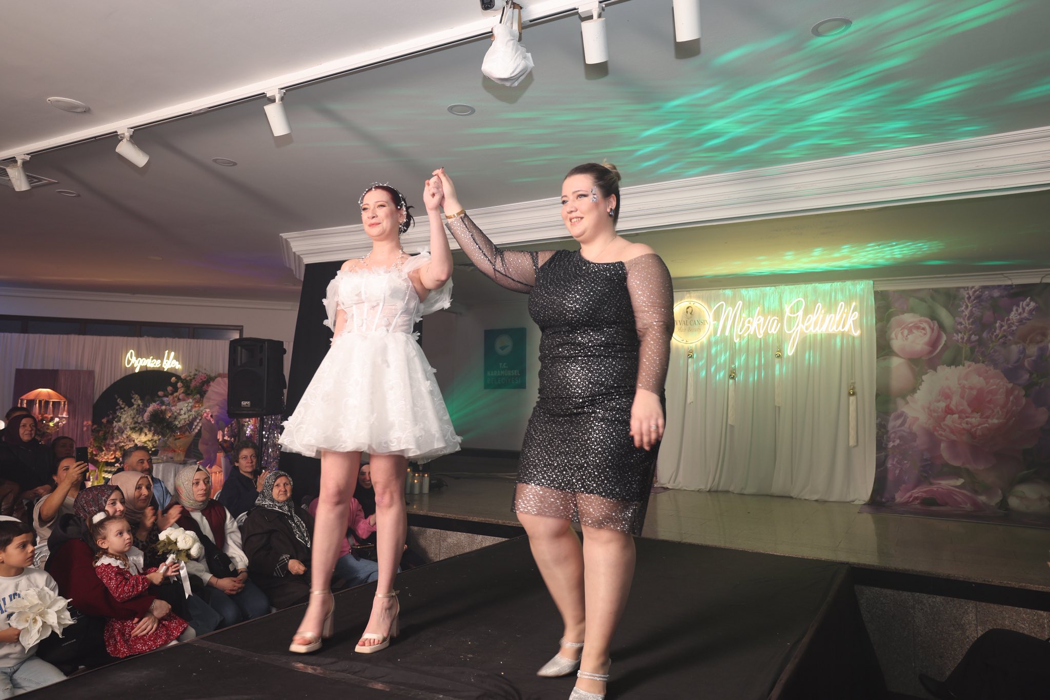 Geleneksel 2. Evlilik Ve Düğün Fuarının Son Günündeki Defile Muhteşem İlgi Gördü (2)