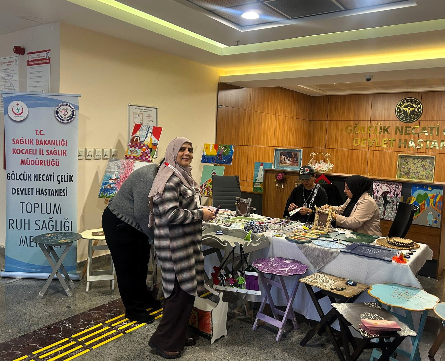 Gölcük Necati Çelik Devlet Hastanesi’nde Sanat Dolu Etkinlik 2