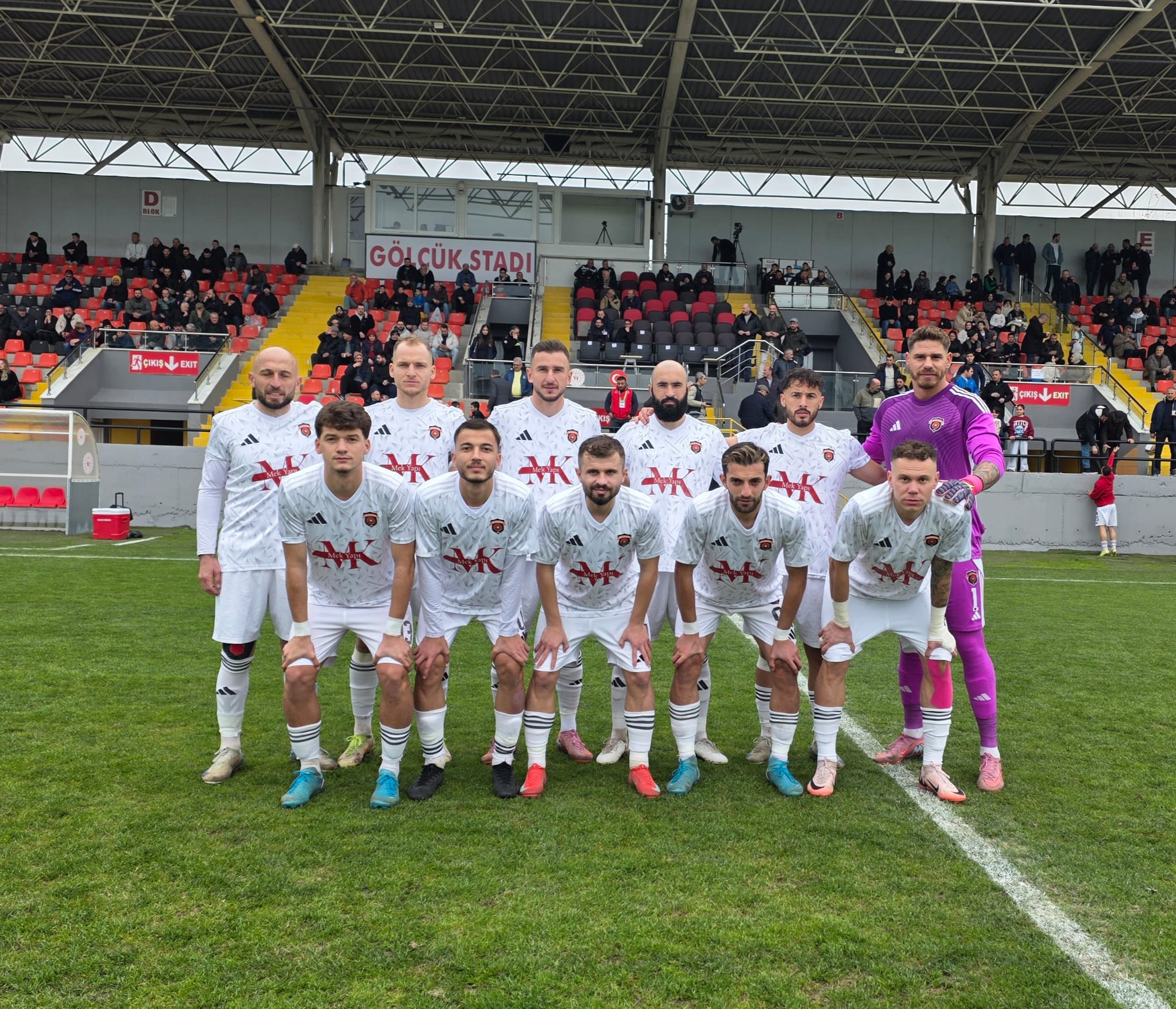 Gölcükspor Zorlu Maçı Tek Golle Geçti (6)