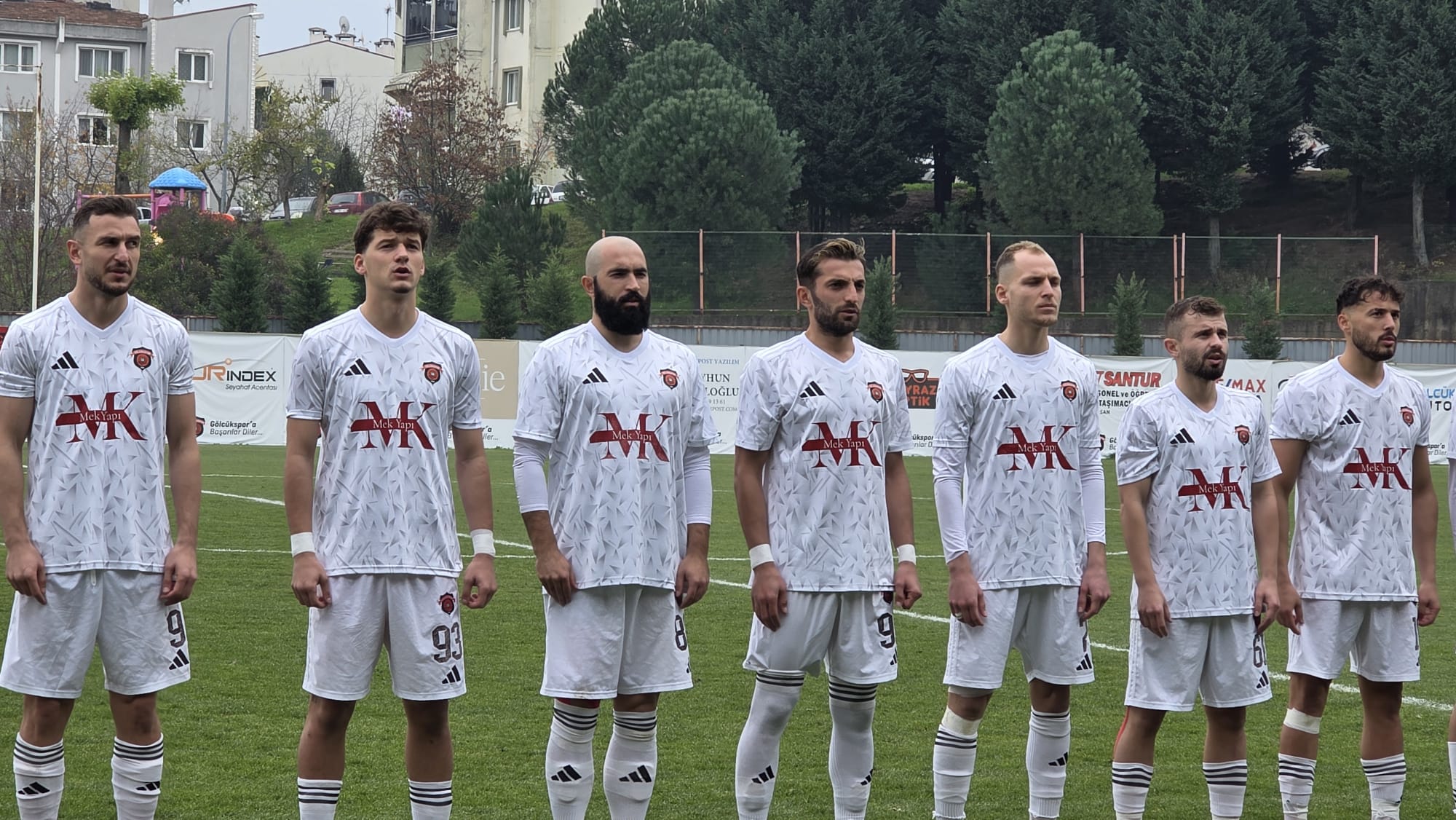 Gölcükspor Zorlu Maçı Tek Golle Geçti (8)