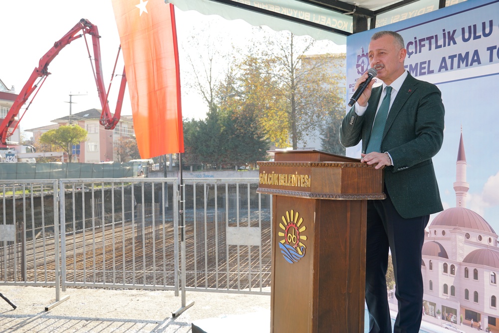 Gölcük’te Yeni Çiftlik Ulu Camii’nin Temeli Dualarla Atıldı (9)