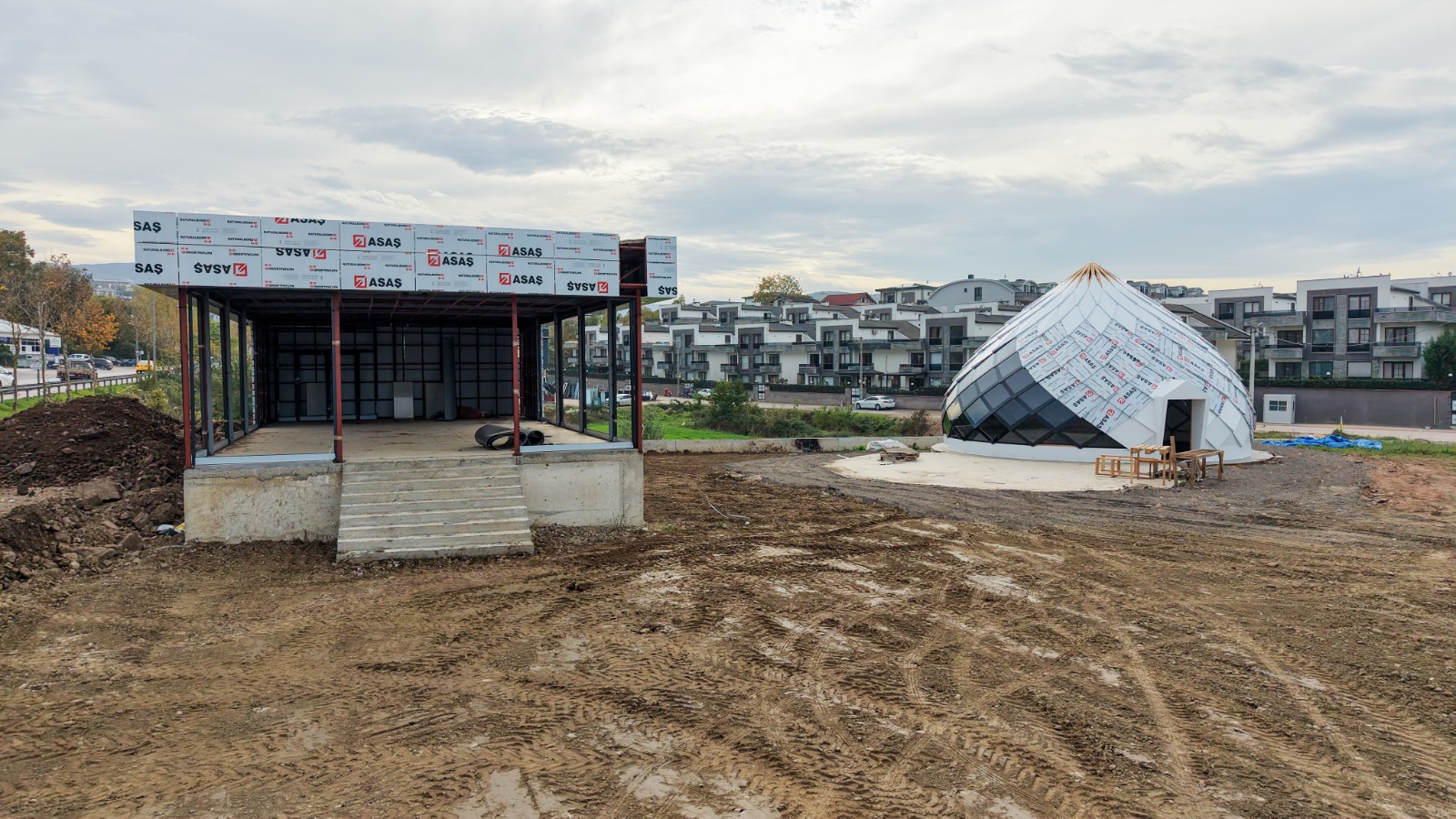 Gün Evi Kadın El Emeği Mağazası1