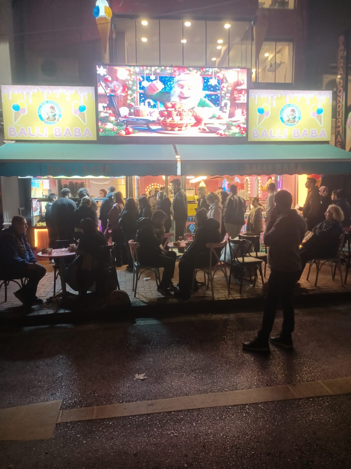 Herkes Ballı Baba’yı Konuşuyor-1