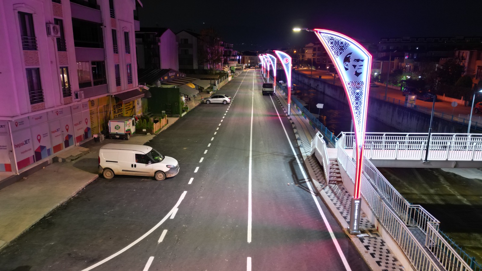 Izmit Belediyesi, Alikahya Akarca Caddesi'nde Ulasim Konforu Arttirdi (2)