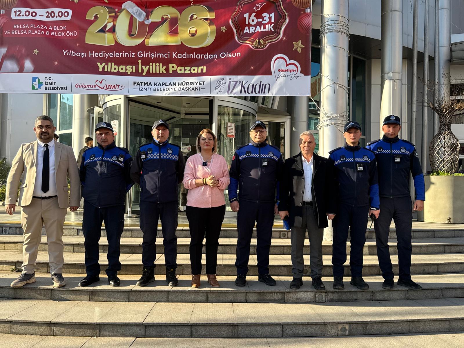 Izmit'te Zabita Denetimleri Artik Yaka Kamerasinda (2)