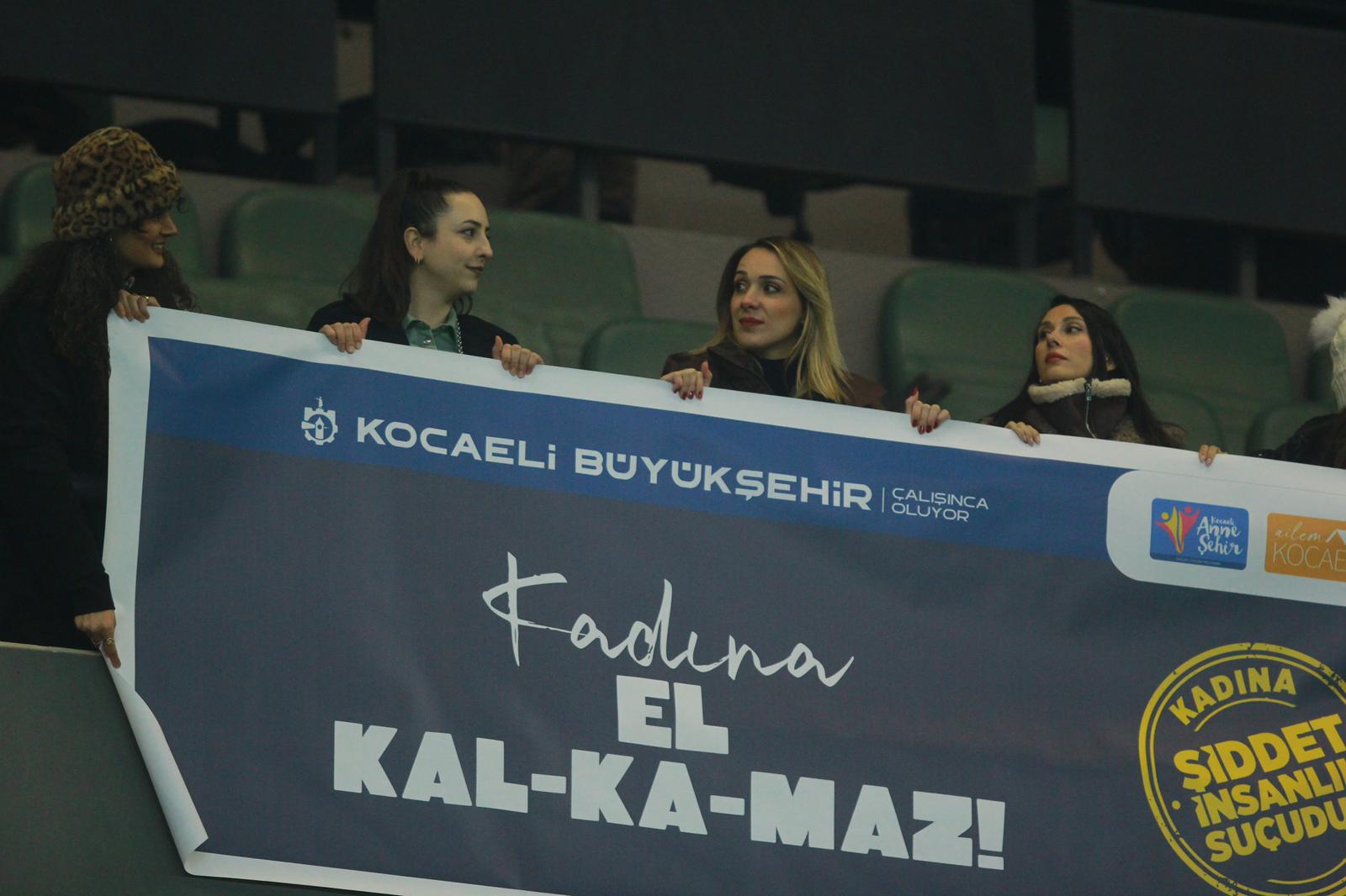 Kadına El Kalkamaz (1)