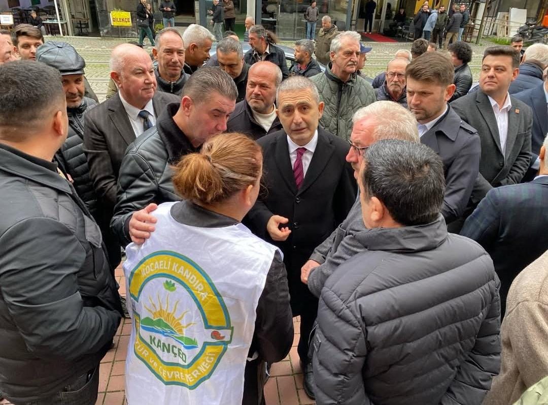 Kandıra’daki Çöp Tesisi Tartışmasına İyi̇ Parti’den Tepki! “Bugün 300’Üz, Yarın 10 Bin Olacağız!” (8)