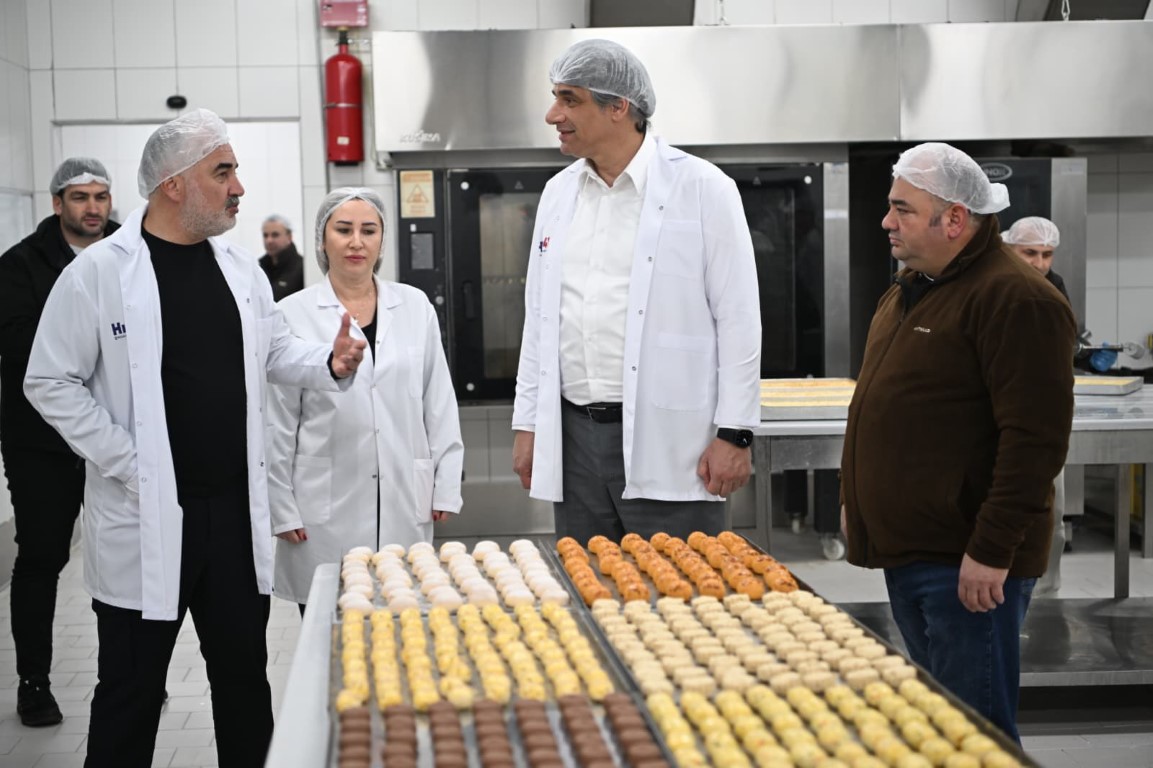 Kartepe Belediye Başkanı Kocaman’dan Hizir 41 Afet Mutfağı’na Destek Ziyareti (1)