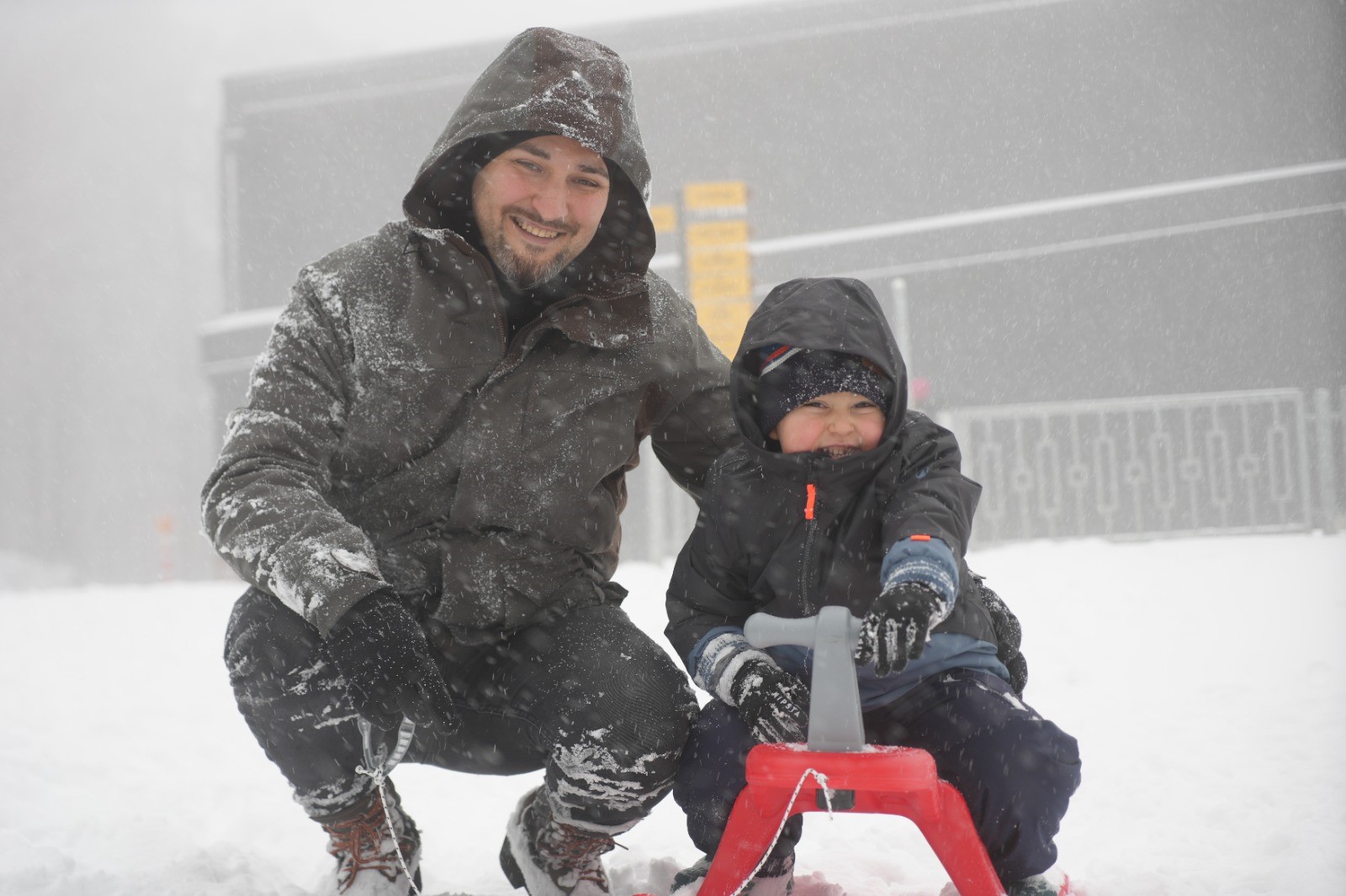 Kartepe’de Kar Kalınlığı 10 Santimetreyi Aştı! 02