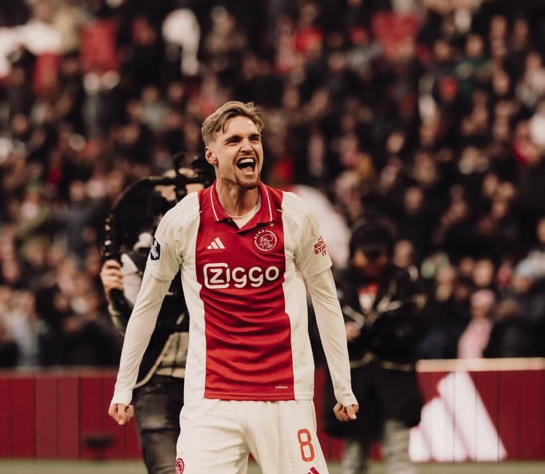 Kenneth Taylor Kimdir, Mevkisi Ne, Fenerbahçe’ye Transfer Olacak Mı (5)