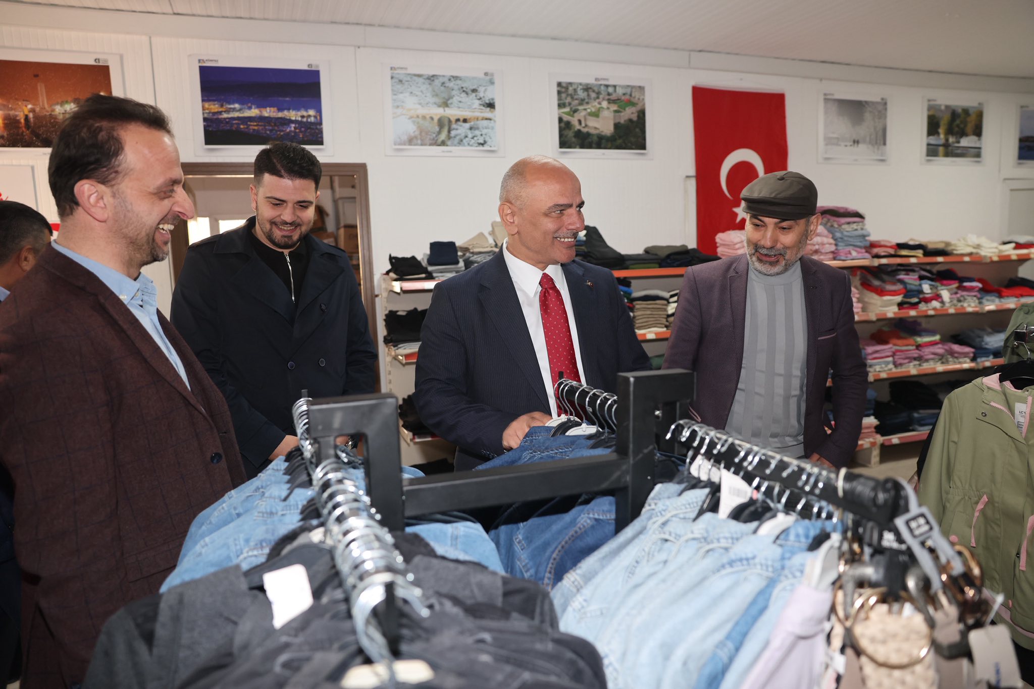 Kızılay Sevgi Mağazası (6)