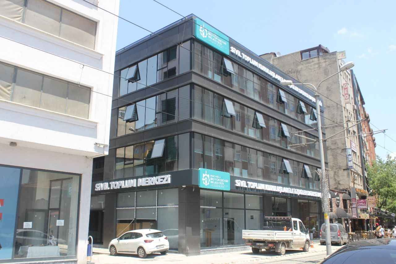 Kocaeli Büyükşehir’den Stk’lara 40 Bin Günlük Konaklama İhalesi 1