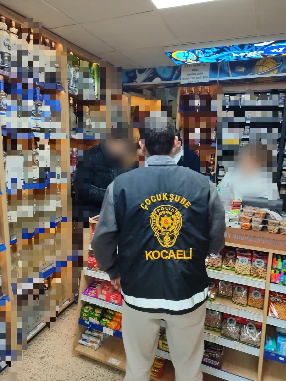 Kocaeli Emniyeti’nden Okul Çevrelerinde Çocuklara Yönelik Güvenlik Ve Farkındalık Çalışması-1