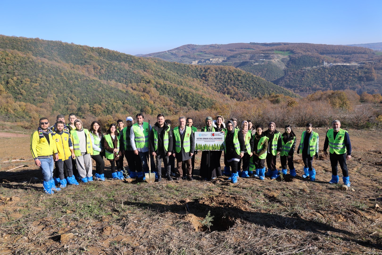 Kocaeli Gönüllüleri 250 Fidanla Sepetçi’yi Yeşillendirdi (5)