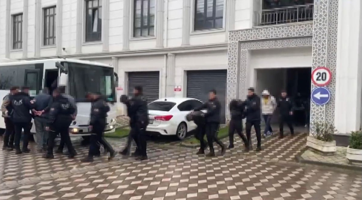 Kocaeli Merkezli Fuhuş Operasyonu! Çok Sayıda Tutuklama (4)