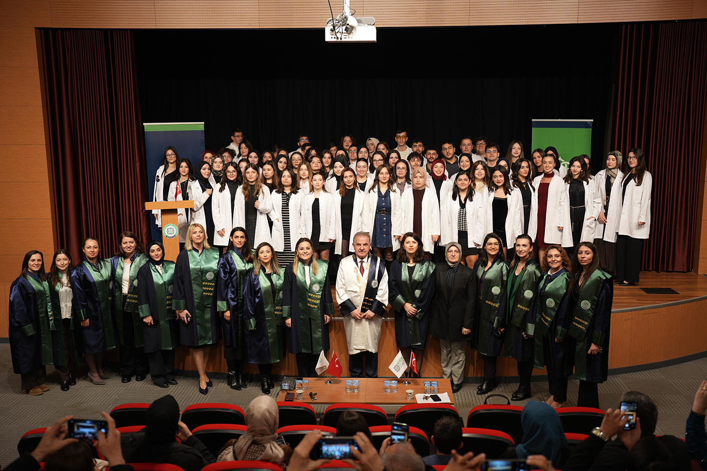 Kocaeli Sağlık Ve Teknoloji Üniversitesi’nde Beyaz Önlük Heyecanı 01