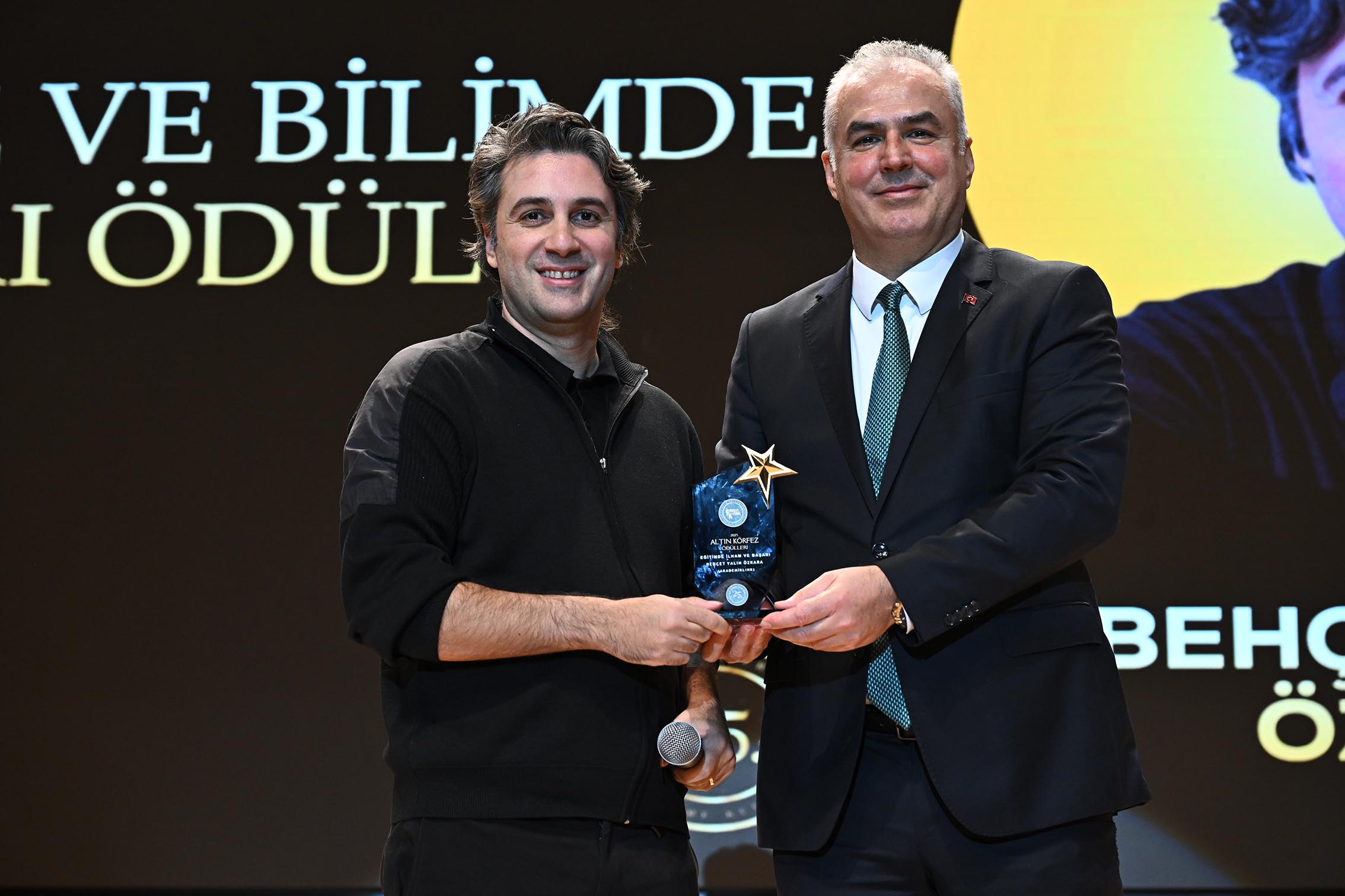 Kocaeli Üniversitesi’nde Ödül Sahipleriyle Buluştu (2)