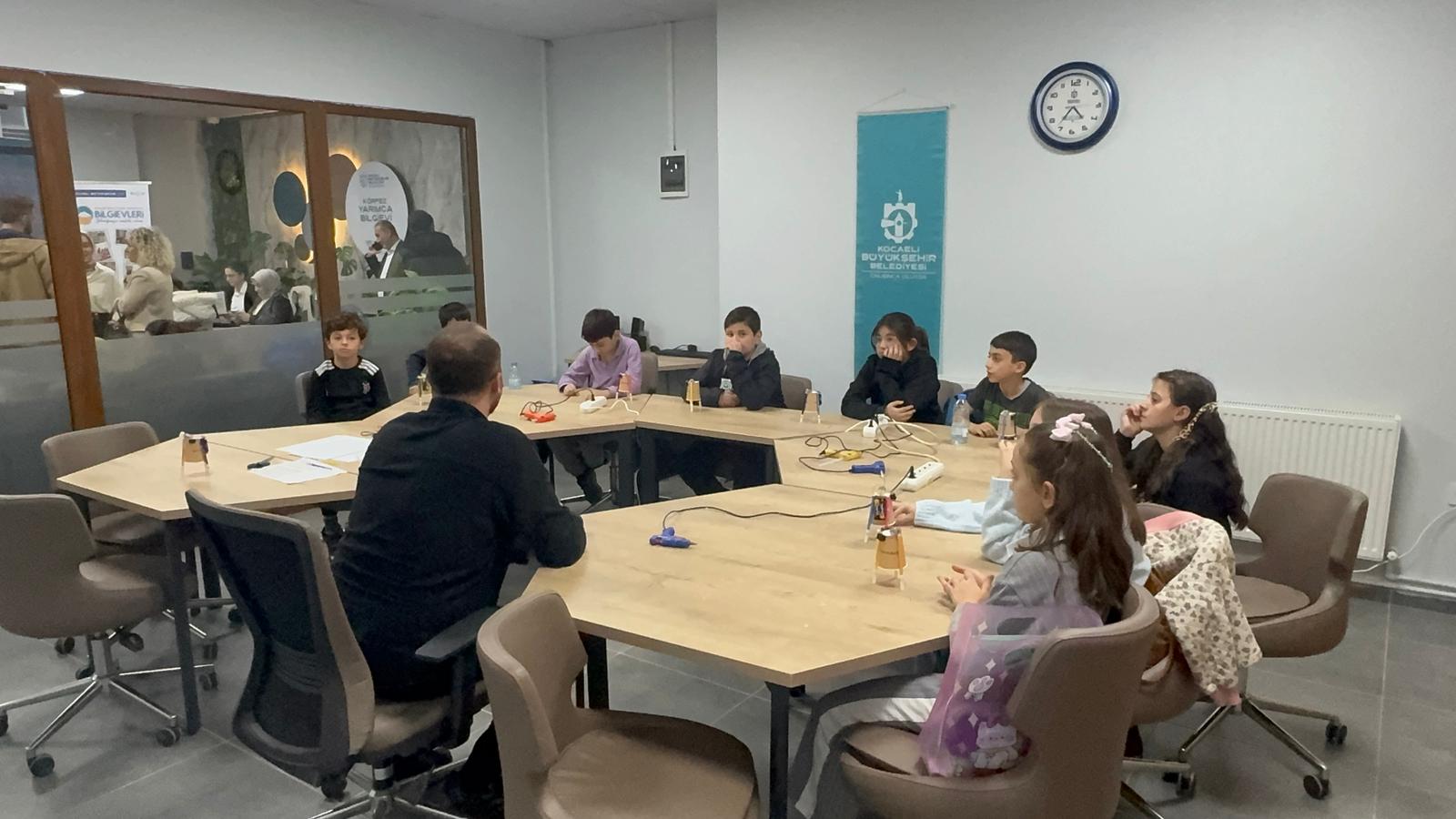 Kocaeli’de Eğitime Yeni Yatırım Yarımca Bilgievi Hizmete Açıldı (4)