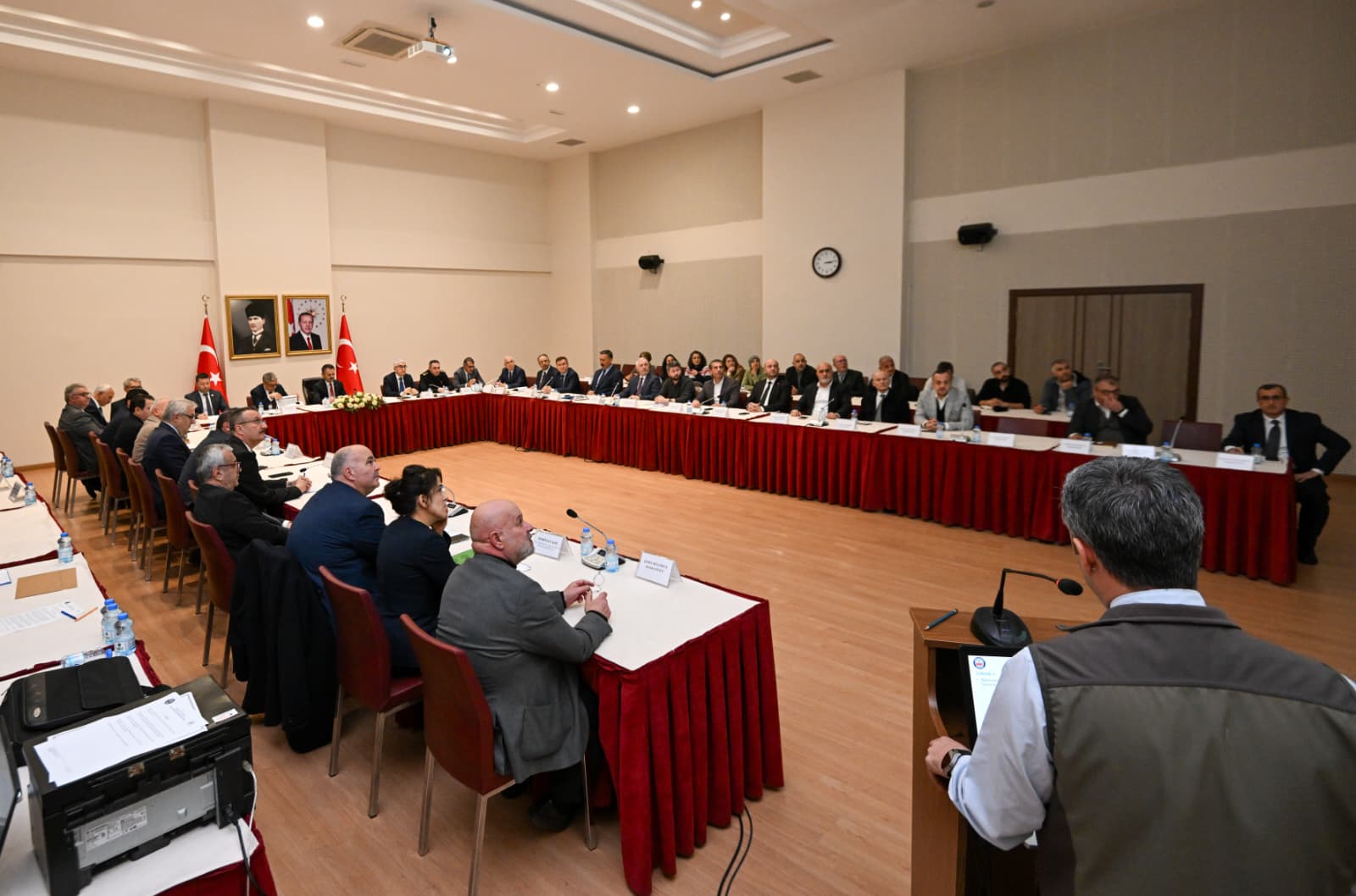 Kocaeli'de İl Hayvanları Koruma Kurulu Toplantısı Gerçekleştirildi (1)-1