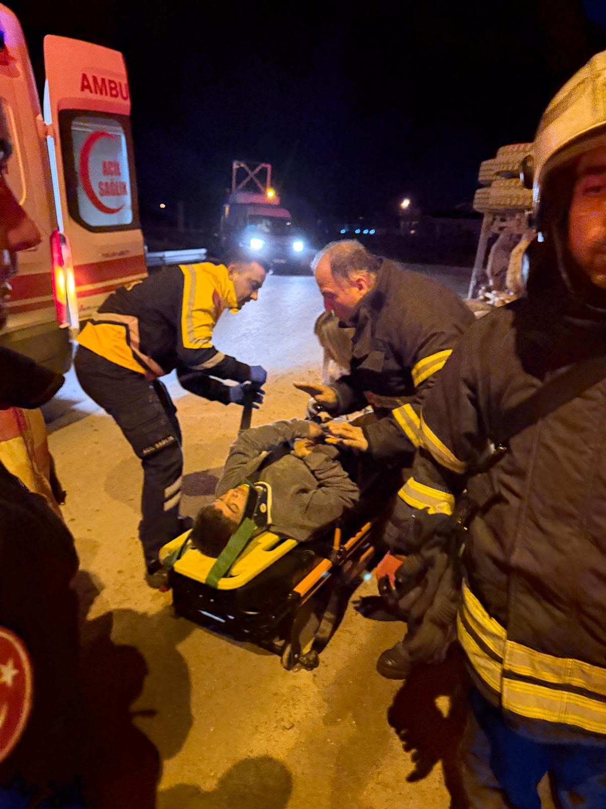 Kocaeli'de Kuzey Marmara Otoyolu'nda Kaza! 02