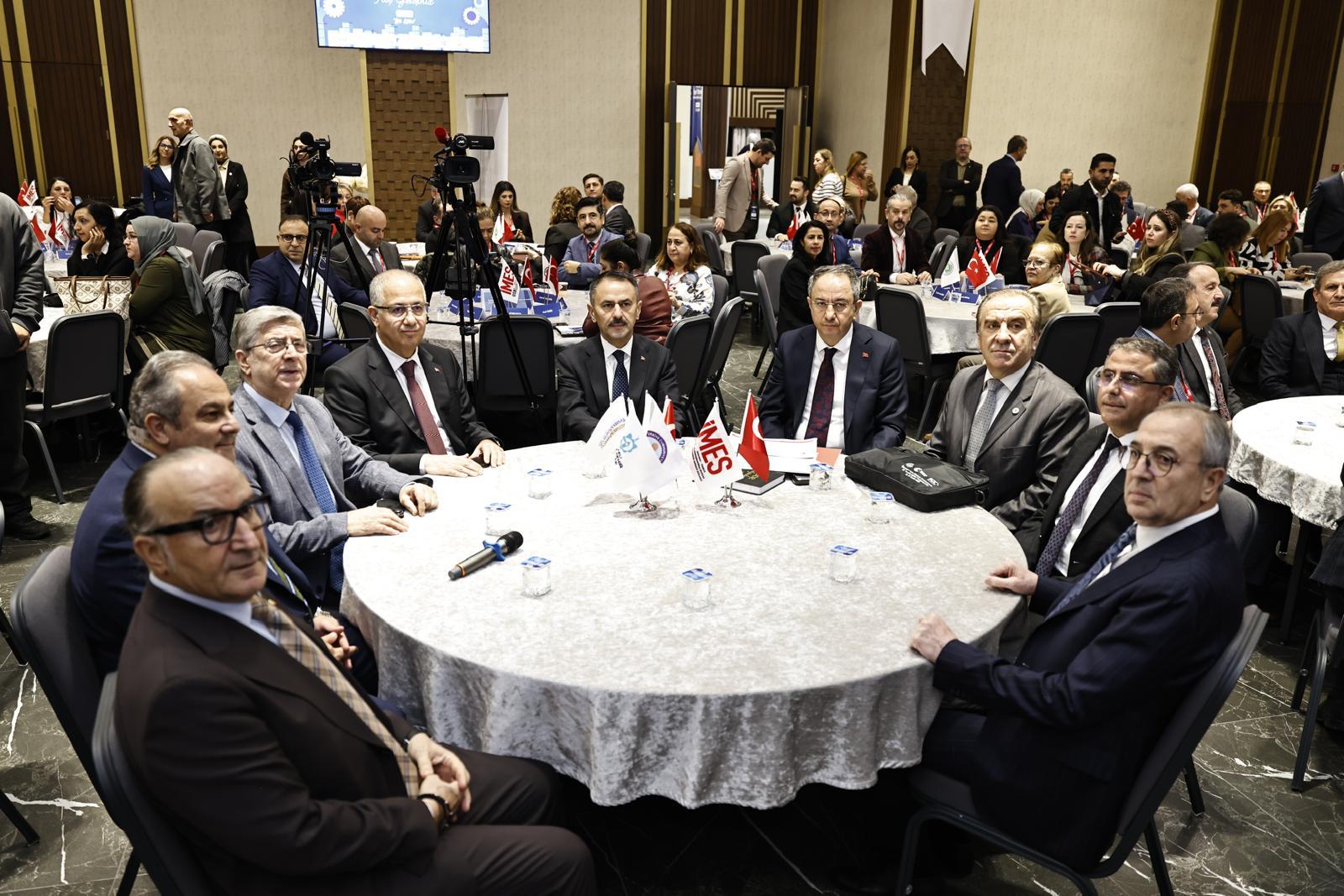 Kocaeli’de Mesleki Eğitimin Geleceği Masaya Yatırıldı 1