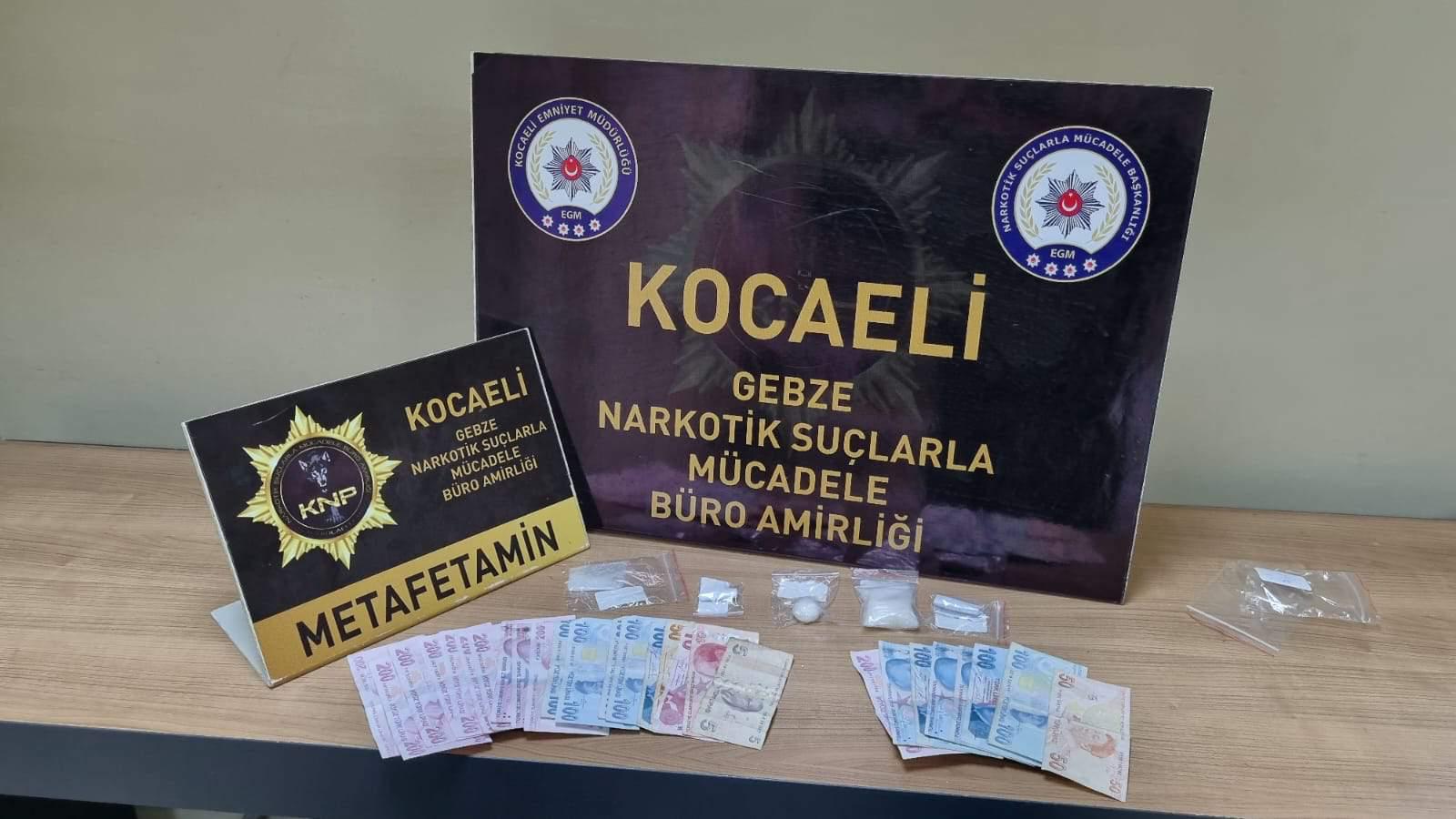 Kocaeli’de Narkotik Operasyonları 85 Şüpheli Yakalandı, 33’Ü Tutuklandı (11)