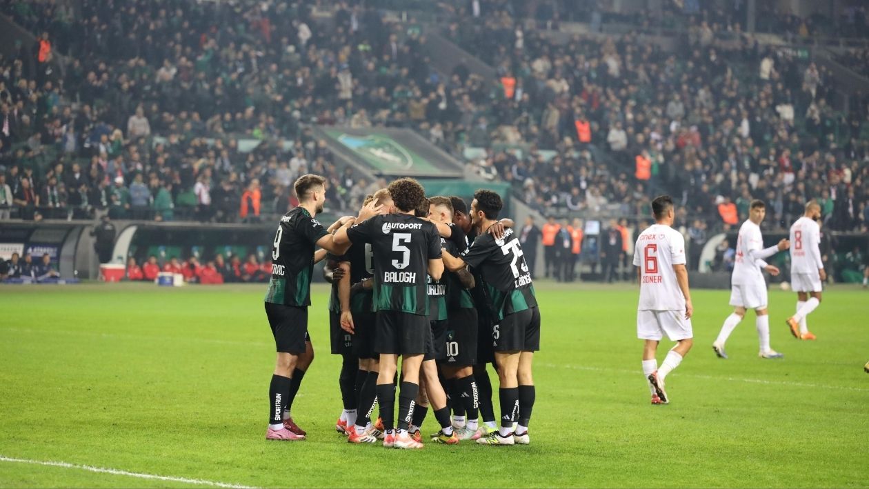 Kocaelispor Devreyi Mutlu Bitirdi 2 1 (2)