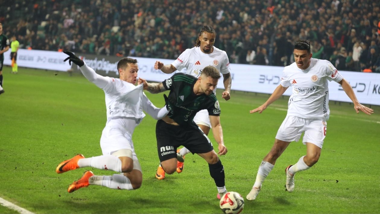 Kocaelispor Devreyi Mutlu Bitirdi 2 1 (4)