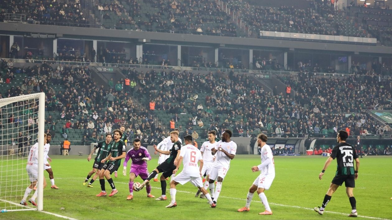 Kocaelispor Devreyi Mutlu Bitirdi 2 1 (5)