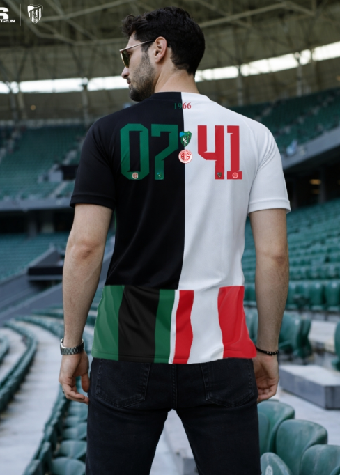 Kocaelispor Ve Antalyaspor Kardeşliği Forma Ile Ölümsüzleşti (2)