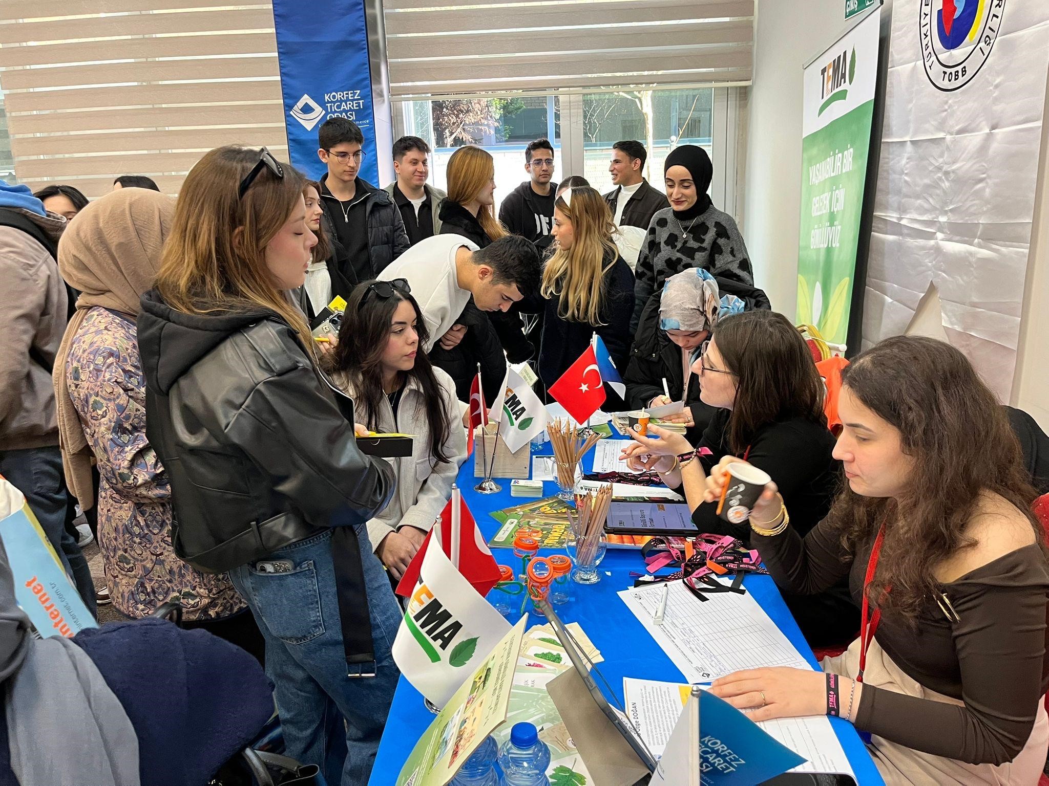 Körfez Ticaret Odası’ndan Gençlere Kariyer Desteği (3)