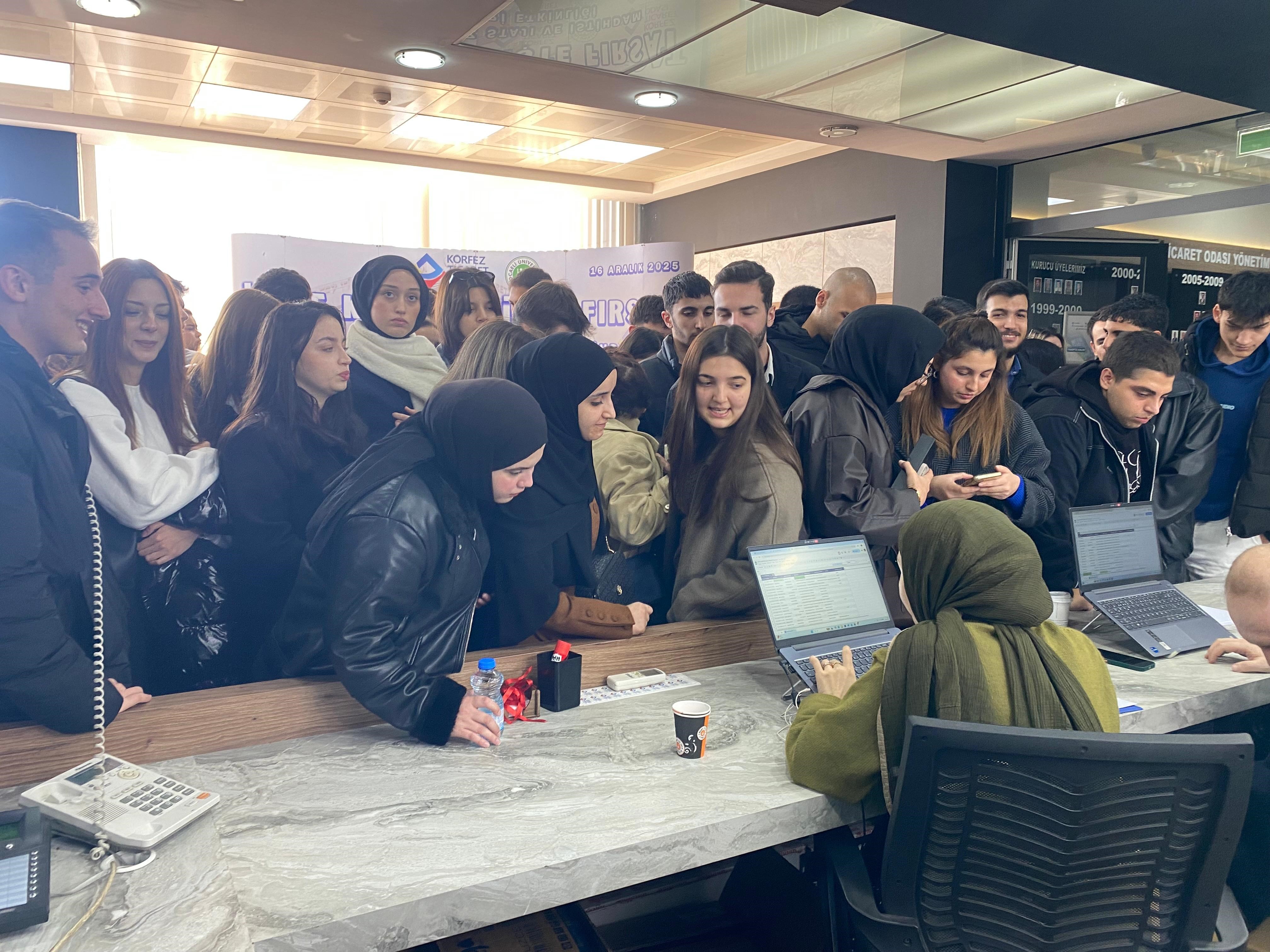 Körfez Ticaret Odası’ndan Gençlere Kariyer Desteği (4)