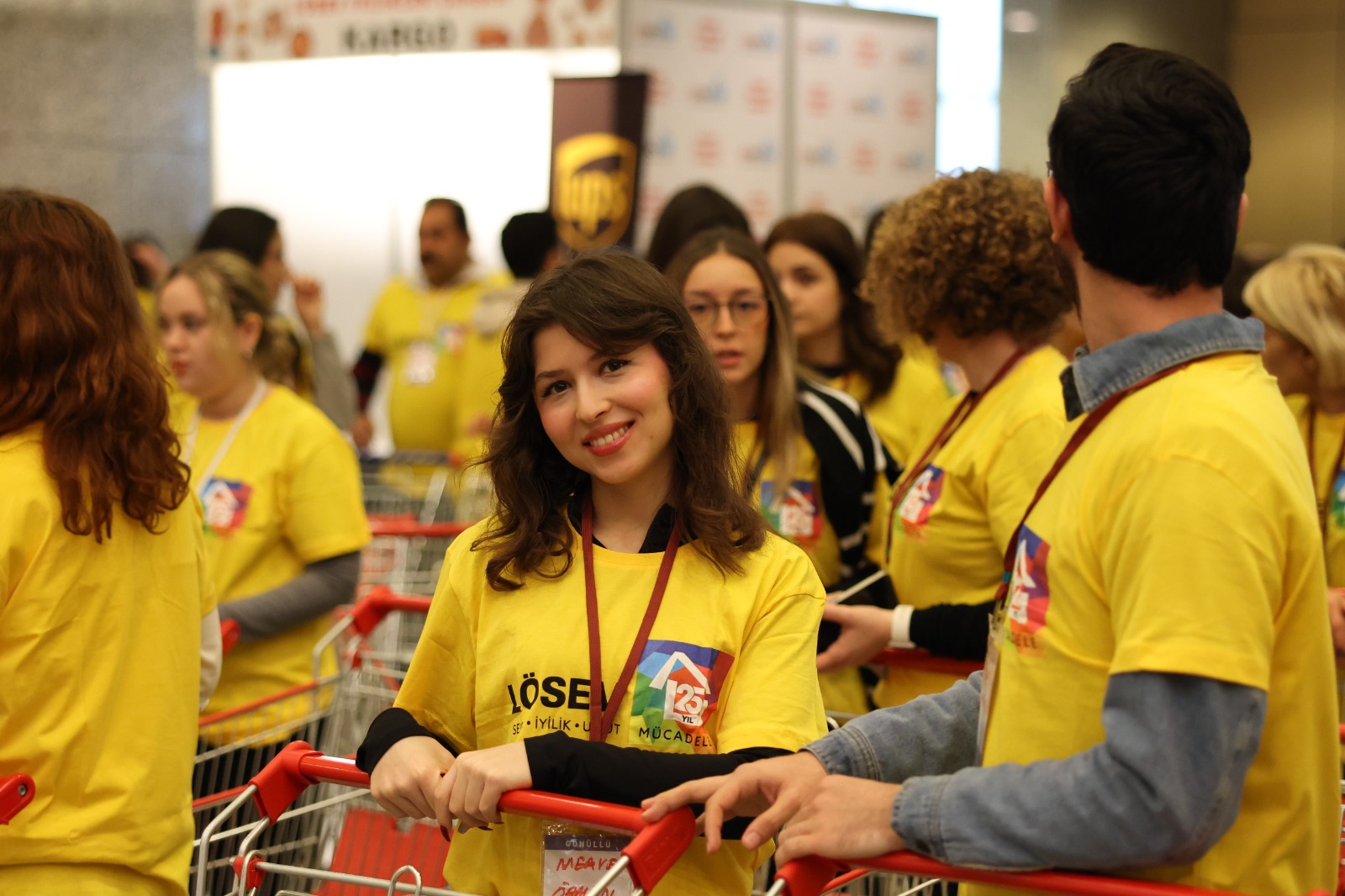 Lösev “Sen Varsan Biz Varız” (3)