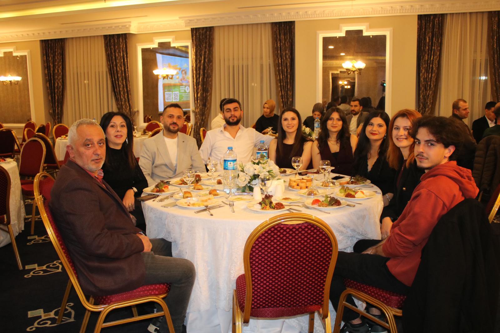 Luxor Garden’da Uras Ege’ye Umut Gecesi (10)