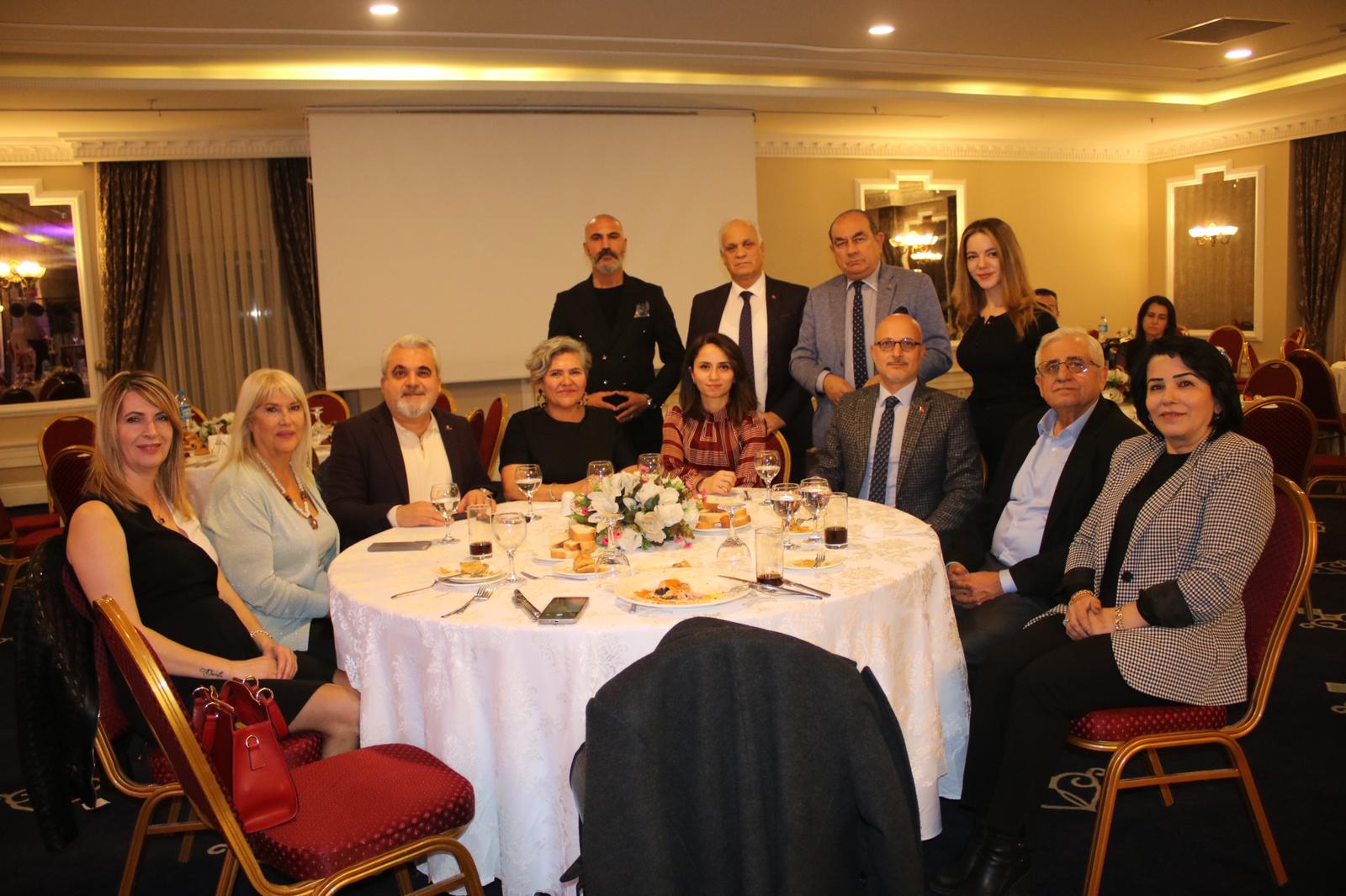 Luxor Garden’da Uras Ege’ye Umut Gecesi (11)