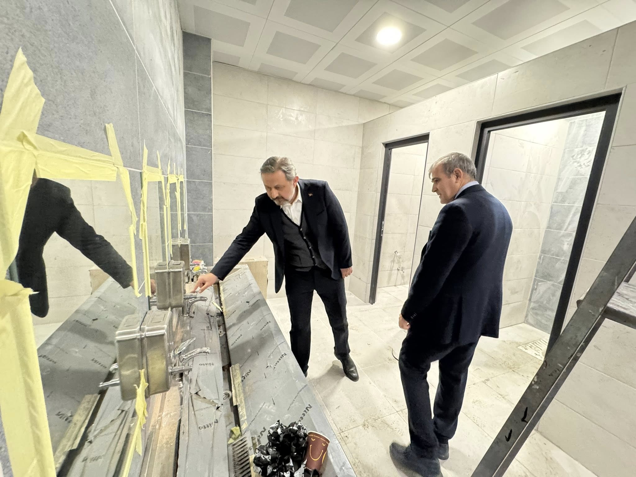 Mehmet Akif Yılmaz, Başiskele’de Yeni Ortaokul İnşaatını İnceledi (5)